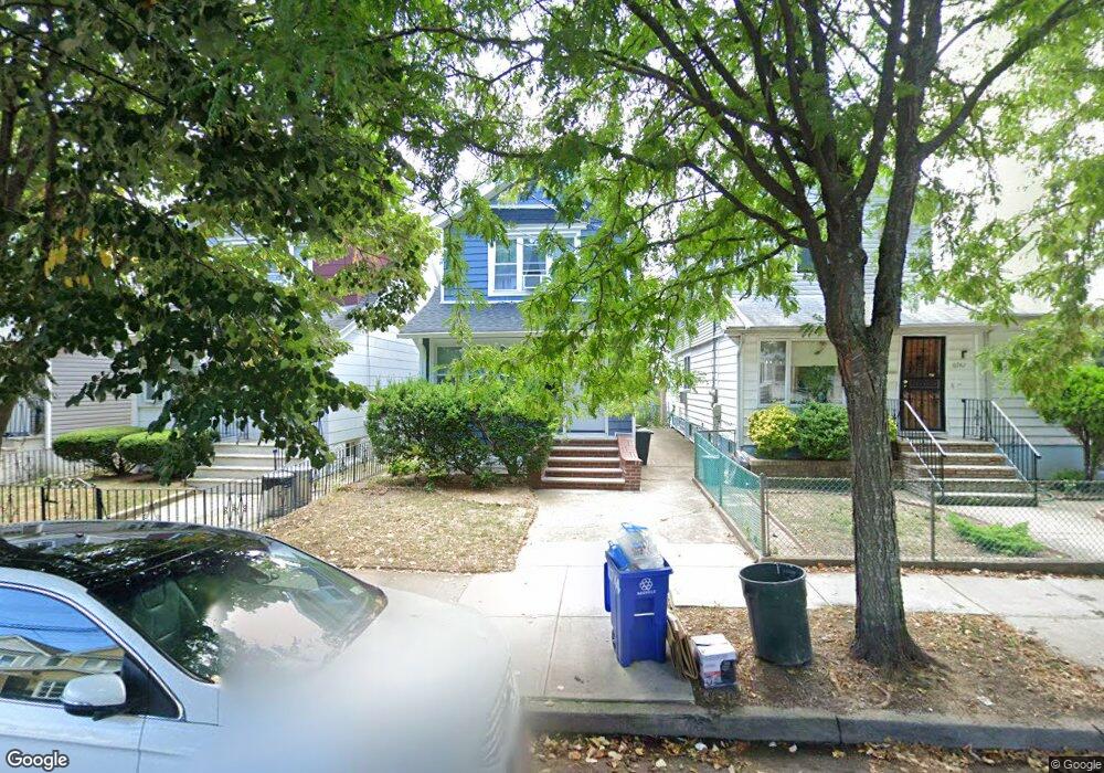 10744 89th St, Ozone Park, NY 11417 - photo 1