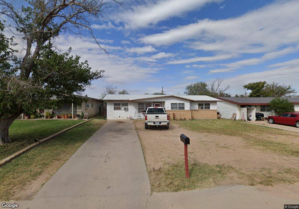 3209 E 11th Place, Big Spring, TX 79720 - photo 1
