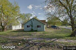 102 E Front St E, Niotaze, KS 67355