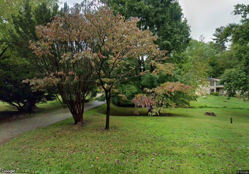 200 Wedgewood Cir, Newtown Square, PA 19073 - photo 1