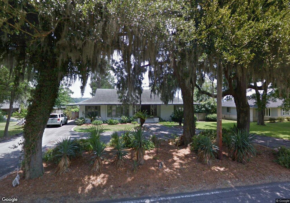 5704 La Roche Ave, Savannah, GA 31406 - photo 1