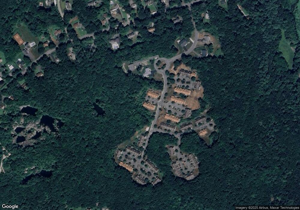 4 Adams Ct, Uxbridge, MA 01569 - photo 1