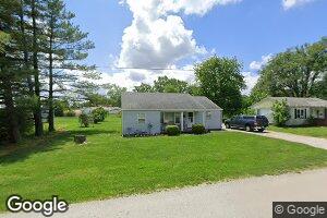 415 E North St, Assumption, IL 62510