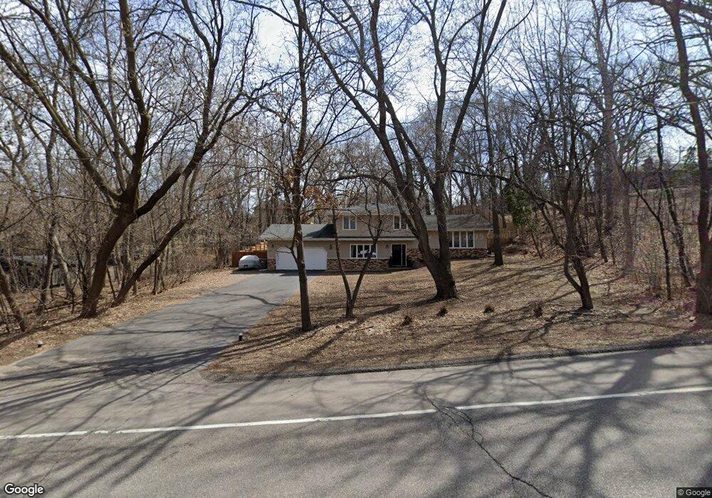 4215 Williston Rd, Minnetonka, MN 55345 - photo 1