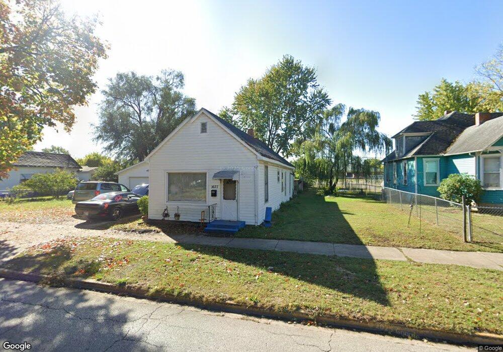 1627 Locust St, Terre Haute, IN 47807 - photo 1