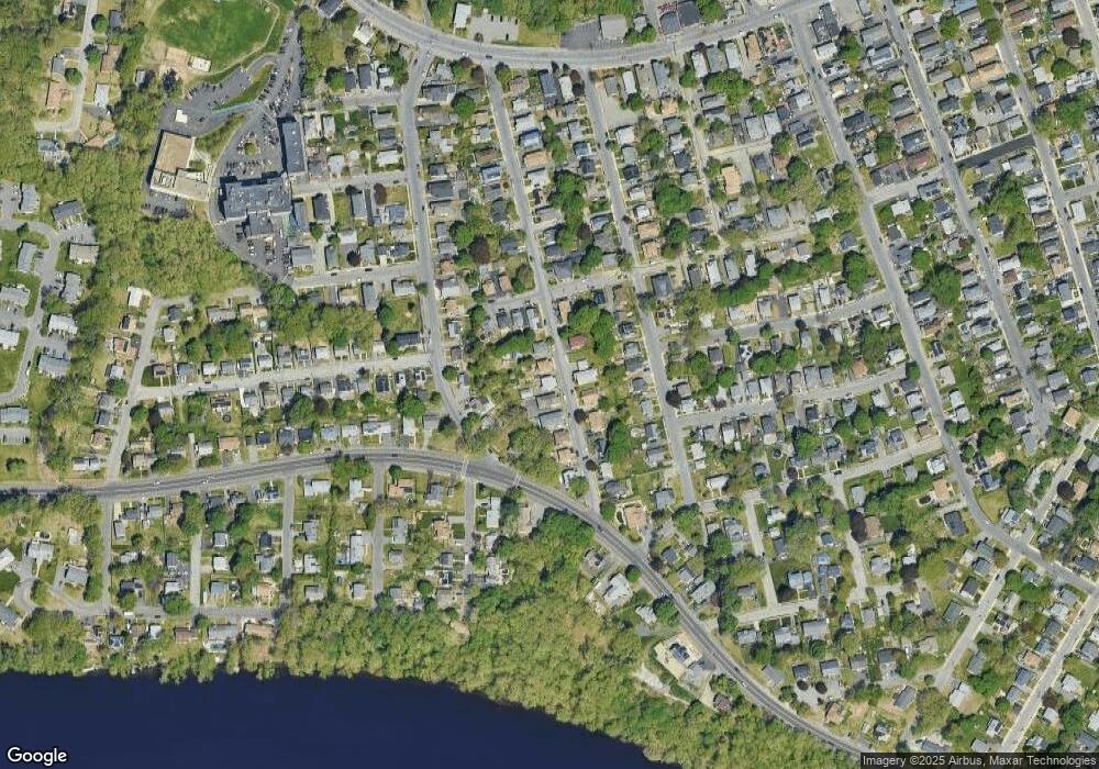 44 Strathmore Rd, Methuen, MA 01844 - photo 1