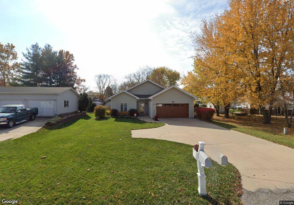 1006 W Nishna Rd, Shenandoah, IA 51601 - photo 1
