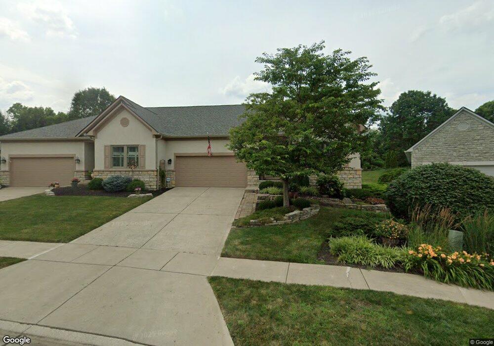 5377 Castle Pines, Columbus, OH 43235 - photo 1