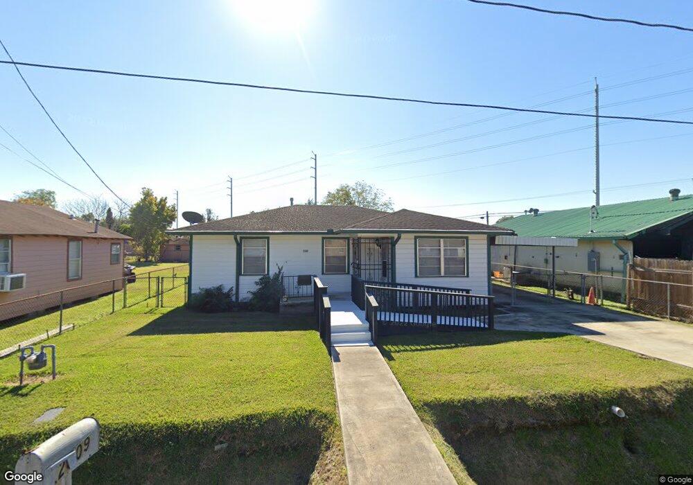 2509 Wavell St, Houston, TX 77088 - photo 1