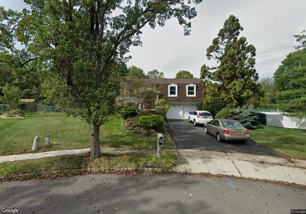 7 Smoke Tree Close, Piscataway, NJ 08854 - photo 1