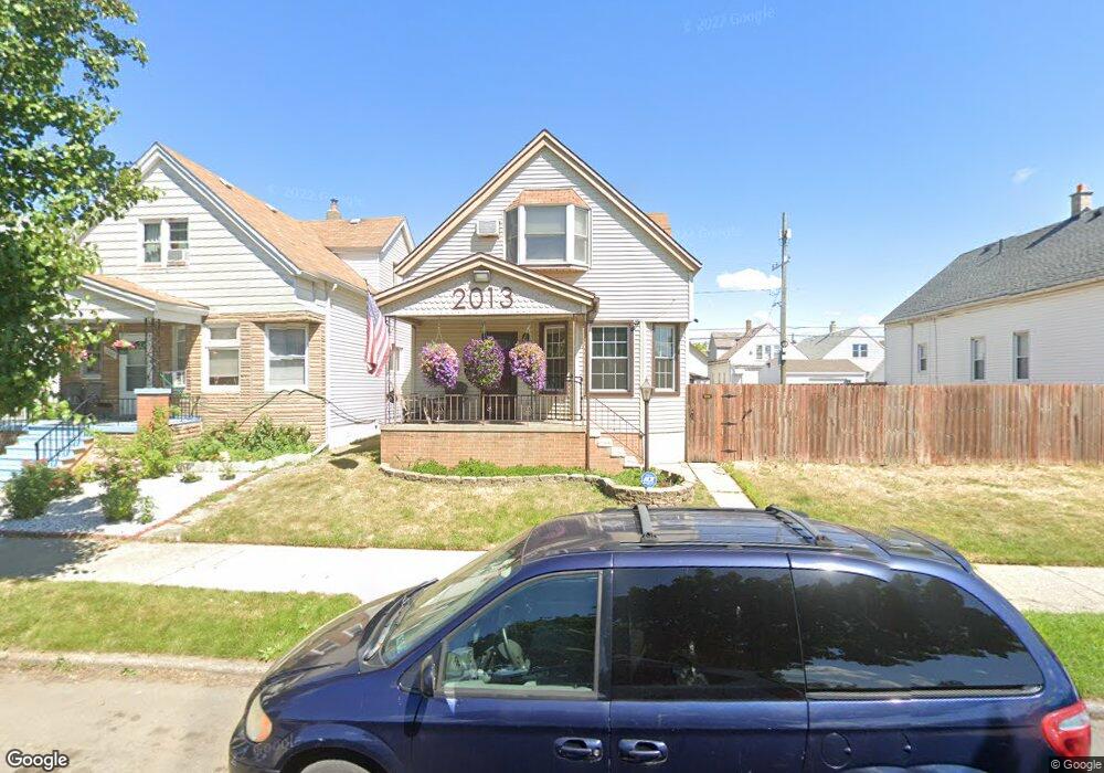 2013 Edwin St, HamtraMcK, MI 48212 - photo 1