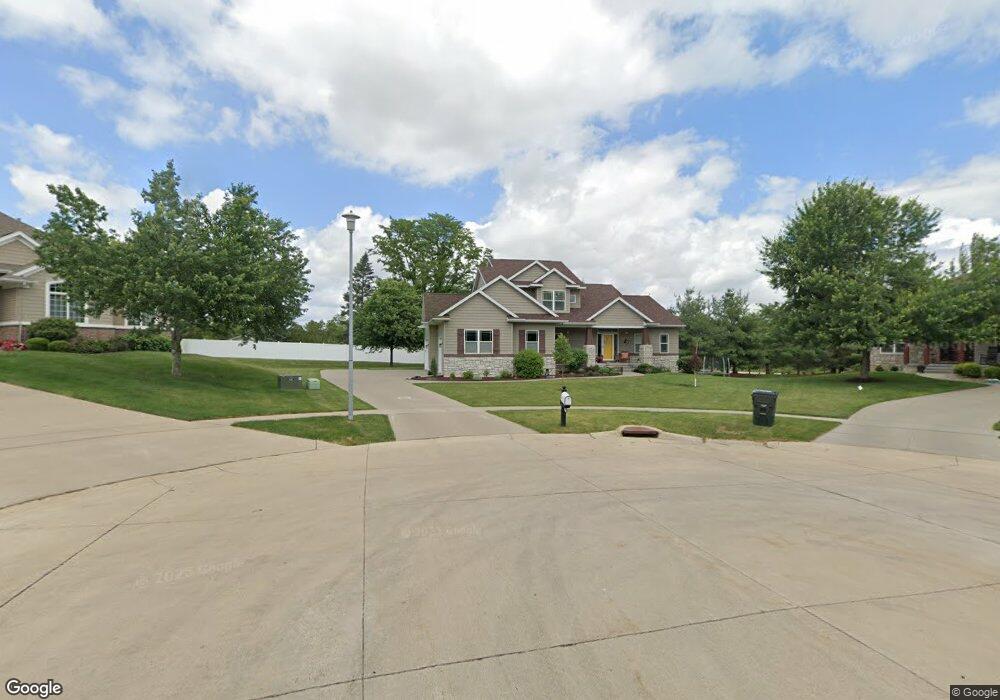 4119 Whitewood Ct NE, Cedar Rapids, IA 52411 - photo 1