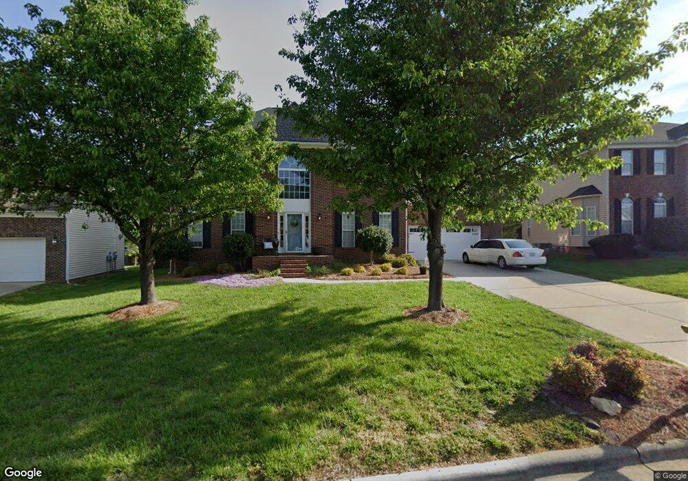 2947 Glen Echo Ct, High Point, NC 27265 - photo 1