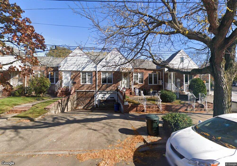 13245 87th St, Ozone Park, NY 11417 - photo 1