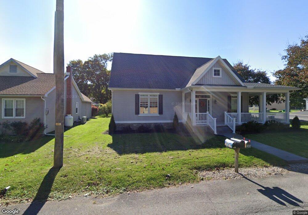 131 Barnett St, New Bloomfield, PA 17068 - photo 1