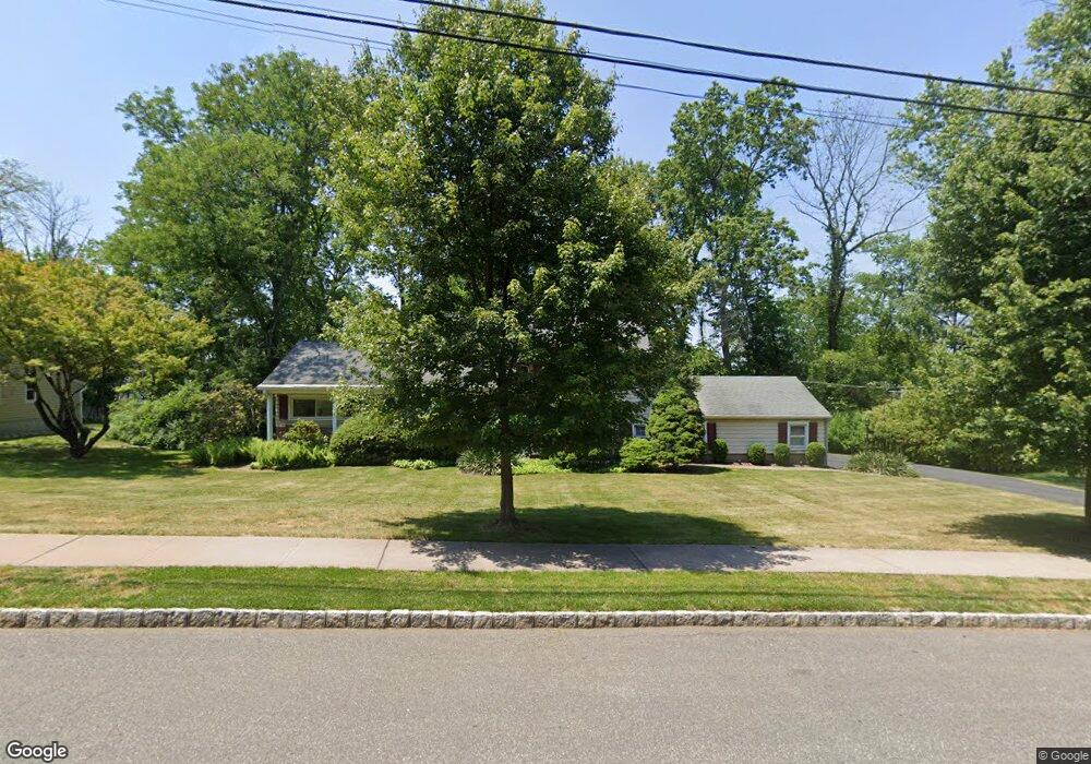 19 Orchard Ln, Livingston, NJ 07039 - photo 1