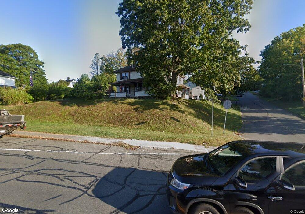 666 W Housatonic St, Pittsfield, MA 01201 - photo 1