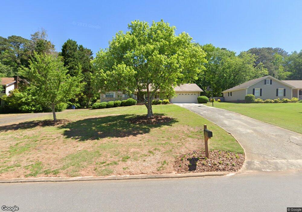 452 Greg Dr SW, Lilburn, GA 30047 - photo 1