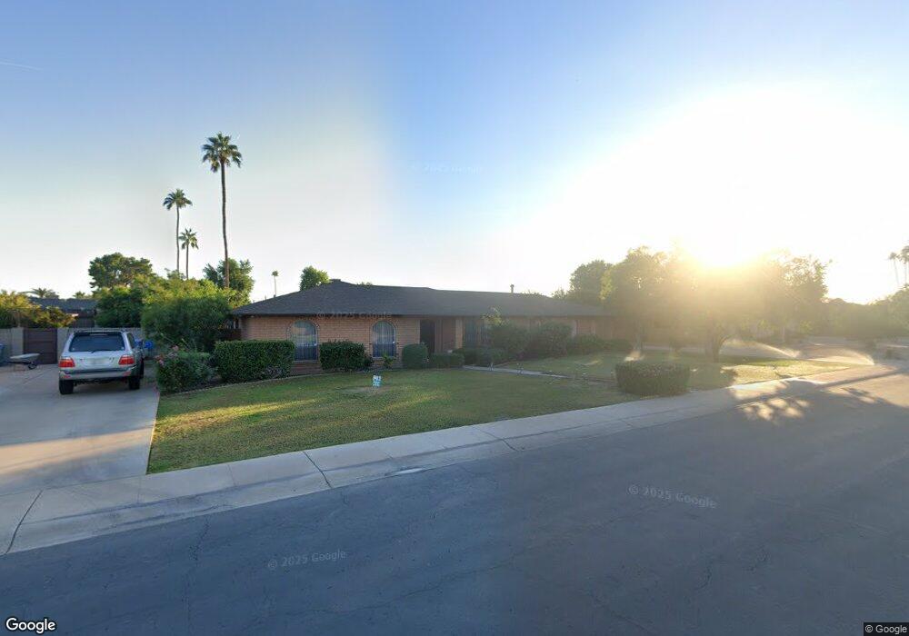 2067 E Manhatton Dr, Tempe, AZ 85282 - photo 1