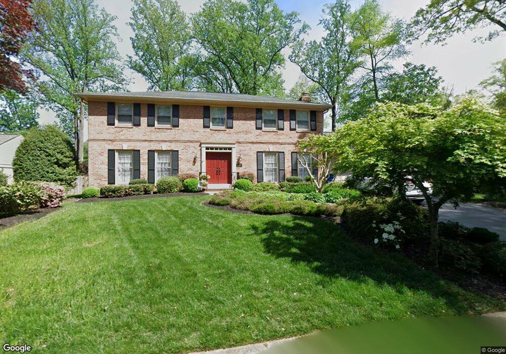 3529 Laurel Leaf Ln, Fairfax, VA 22031 - photo 1