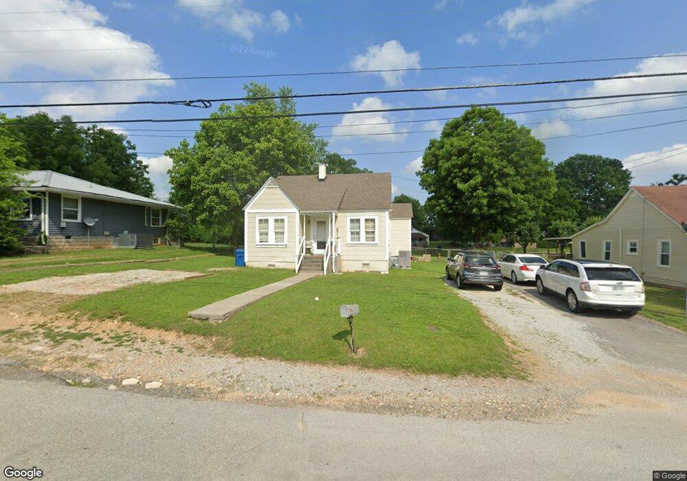 613 Madison St, Manchester, TN 37355 - photo 1