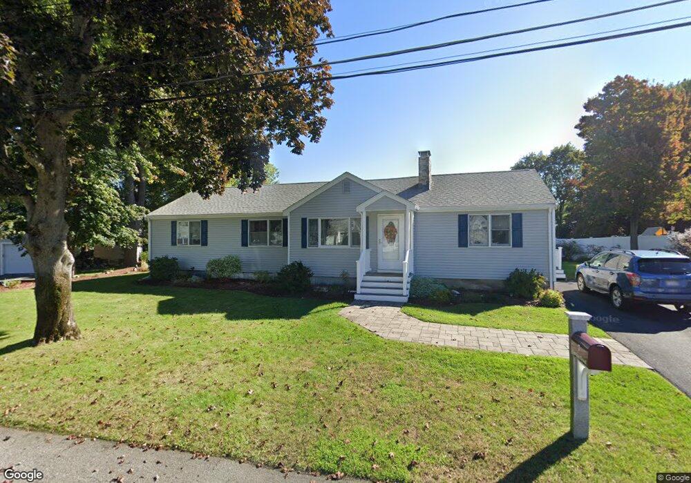 7 Carson Rd, Woburn, MA 01801 - photo 1