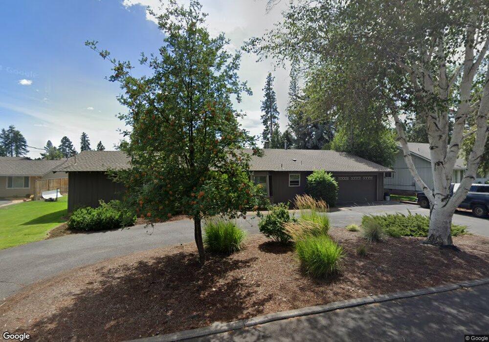 20327 SE Jack Benny Loop, Bend, OR 97702 - photo 1