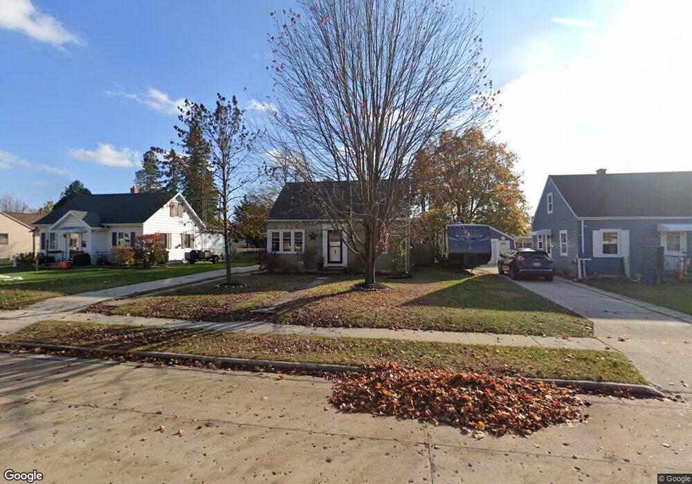 2825 37th St, Two Rivers, WI 54241 - photo 1