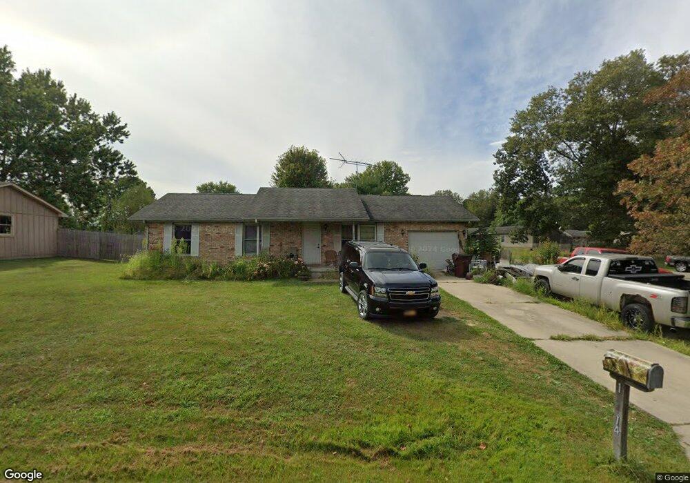 12414 S Hillview Rd, Columbus, IN 47201 - photo 1