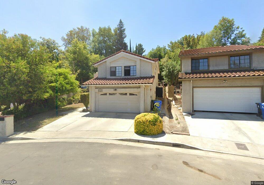 5264 Calderon Rd, Woodland Hills, CA 91364 - photo 1