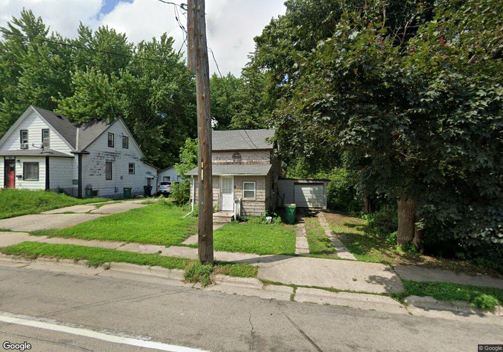 712 W Front St, Albert Lea, MN 56007 - photo 1