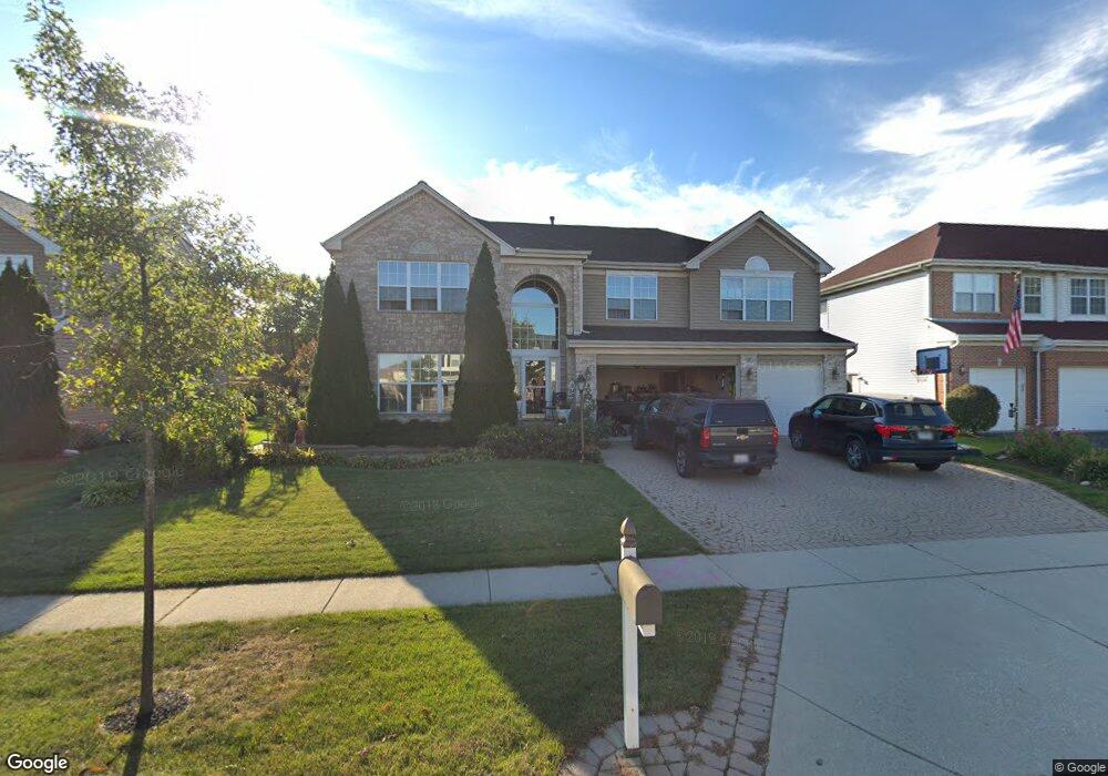 2332 Poets Ln, Algonquin, IL 60102 - photo 1