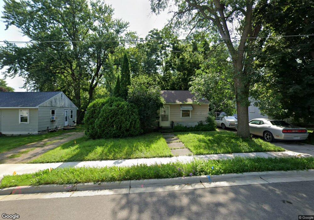 532 Edgewood Ave, Albert Lea, MN 56007 - photo 1