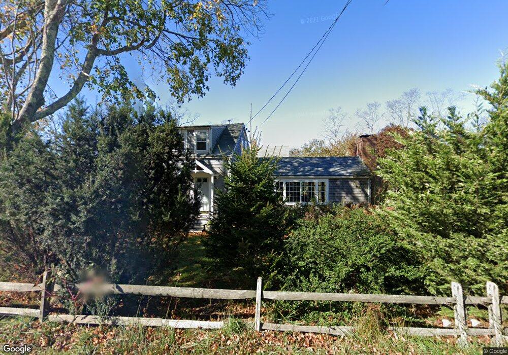 645 State Rd, Vineyard Haven, MA 02568 - photo 1