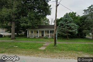 201 W Main St, Moweaqua, IL 62550