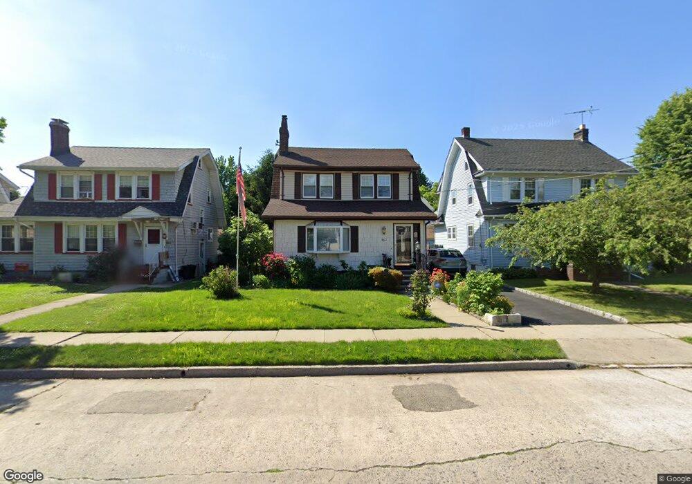 862 Bryant St, Rahway, NJ 07065 - photo 1