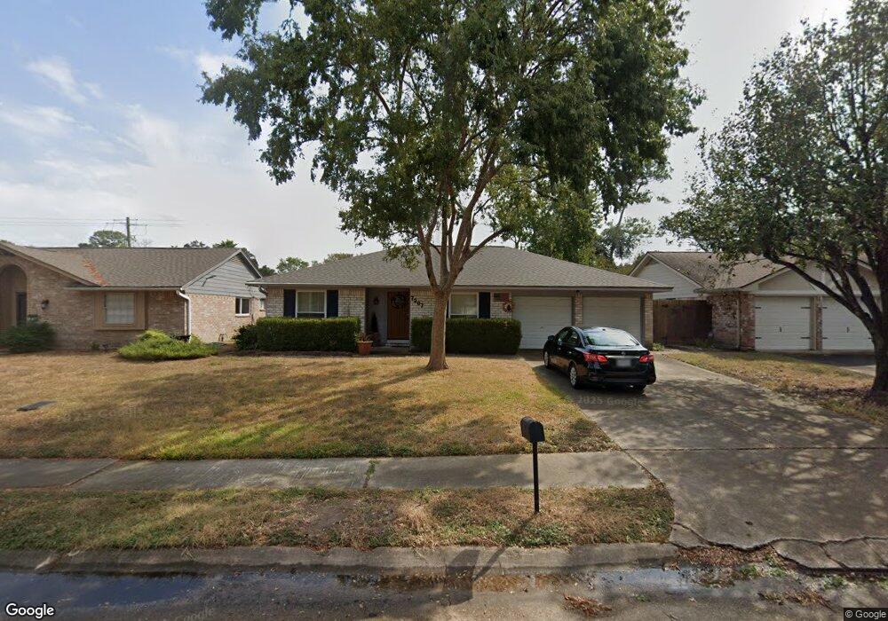 7207 Shady Arbor Ln, Houston, TX 77040 - photo 1