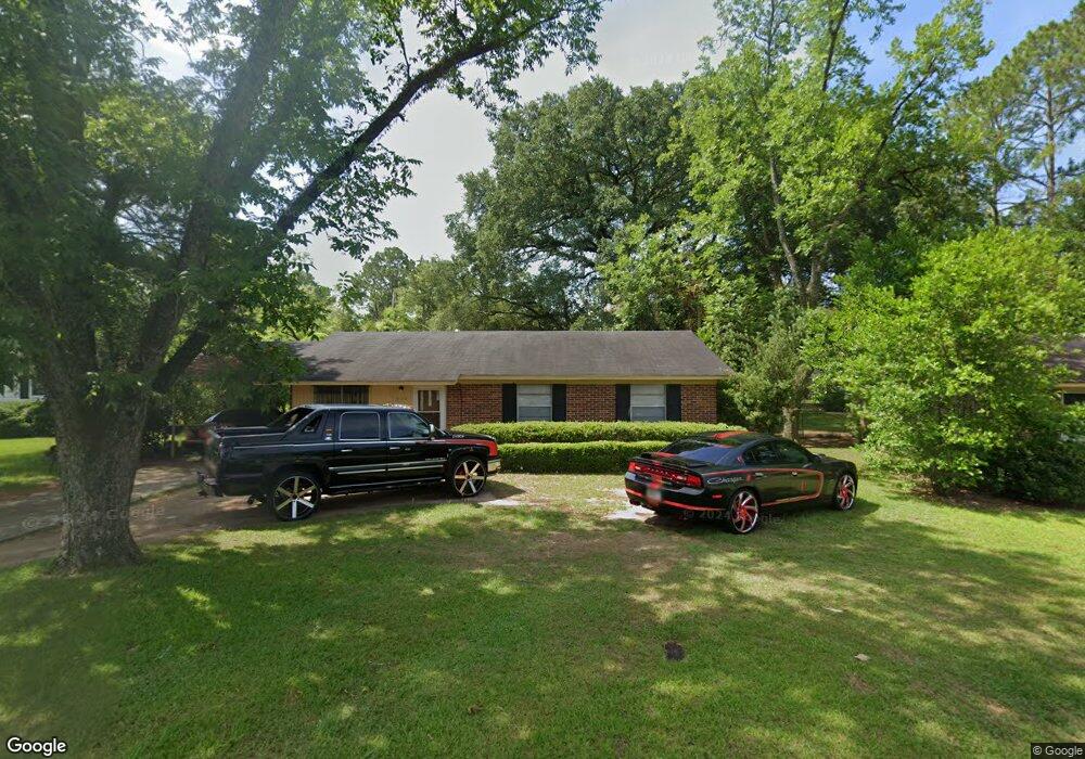 1916 W Whitney Ave, Albany, GA 31707 - photo 1
