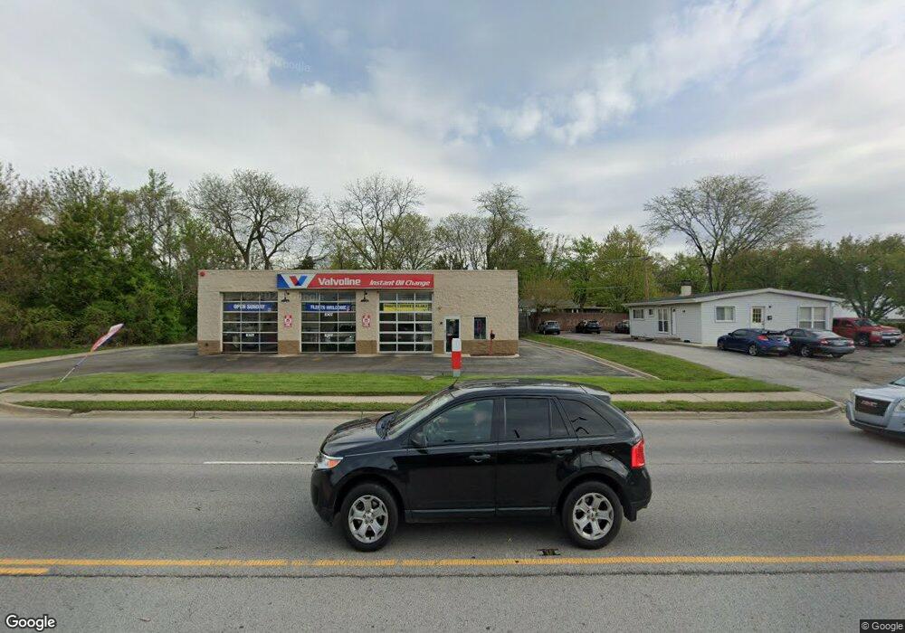 1927 E Roosevelt Rd, Wheaton, IL 60187 - photo 1