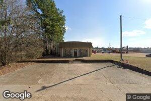 150 Yorkville Rd E, Columbus, MS 39702