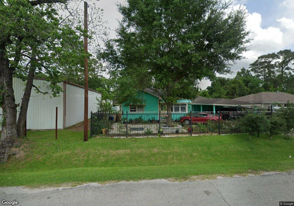 10554 Wicklowe St, Houston, TX 77016 - photo 1