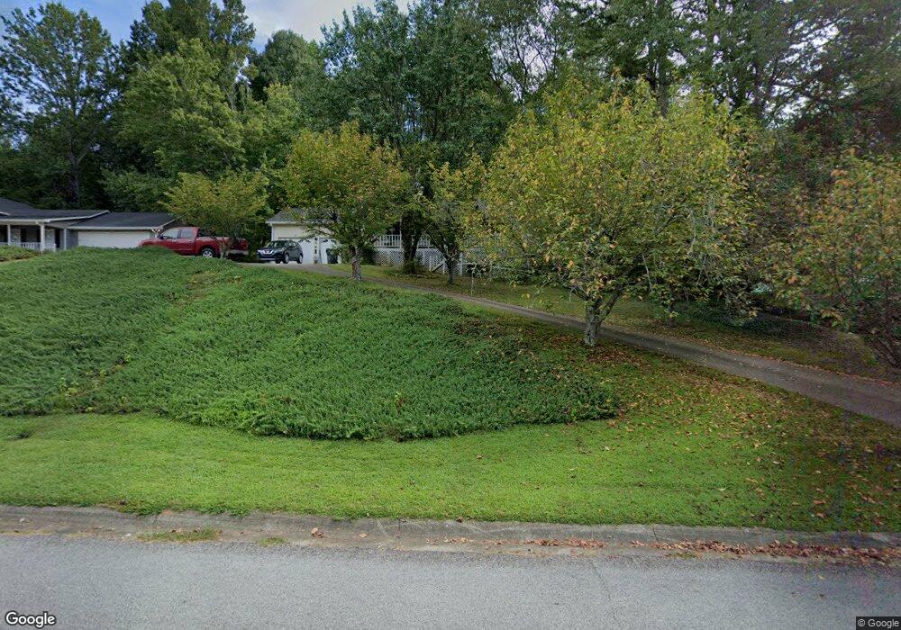 5215 Oaks Landing Ct, Sugar Hill, GA 30518 - photo 1