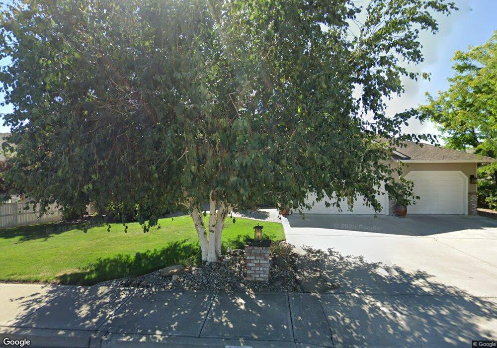 1540 Holly Ln, East Wenatchee, WA 98802 - photo 1