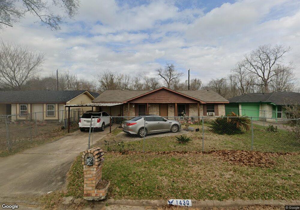 1430 W Donovan St, Houston, TX 77091 - photo 1