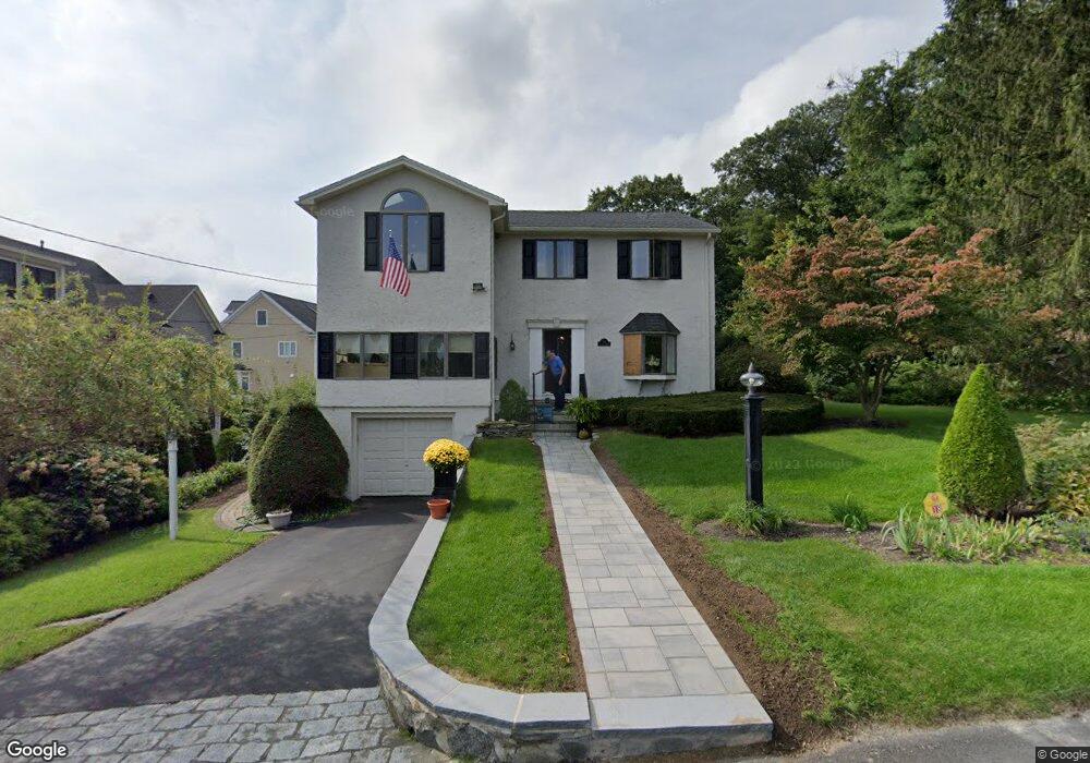 18 Andrews Rd, Winchester, MA 01890 - photo 1