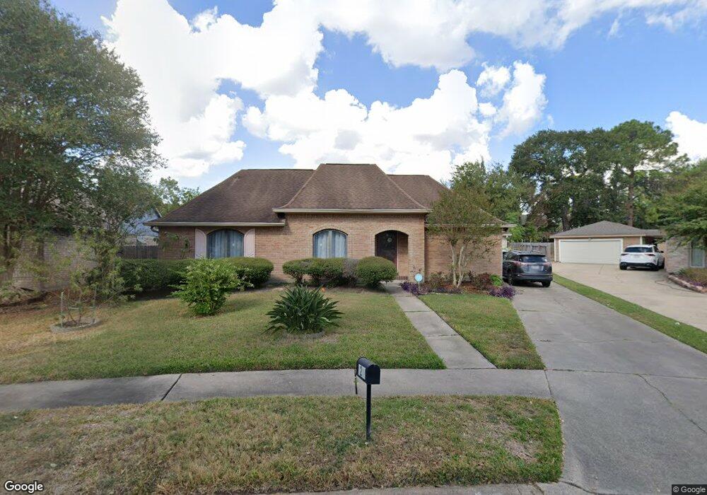 6206 Fairview Forest Dr, Houston, TX 77088 - photo 1