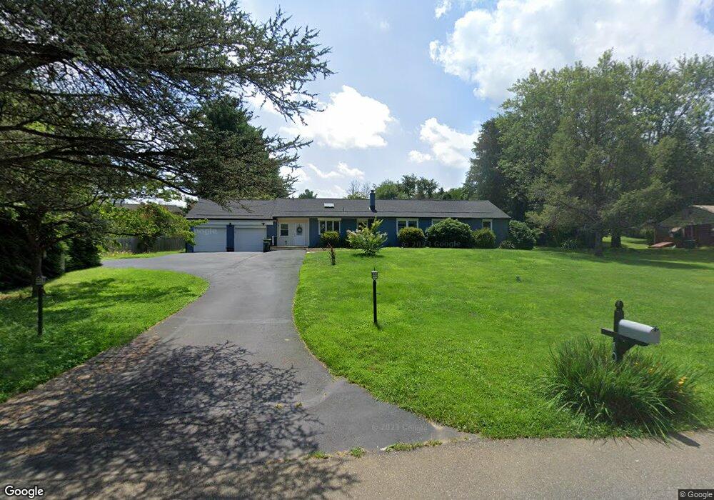 10 Summit Dr, Glen Mills, PA 19342 - photo 1