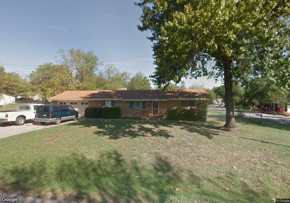 1313 E Perkins Ave, Sapulpa, OK 74066 - photo 1