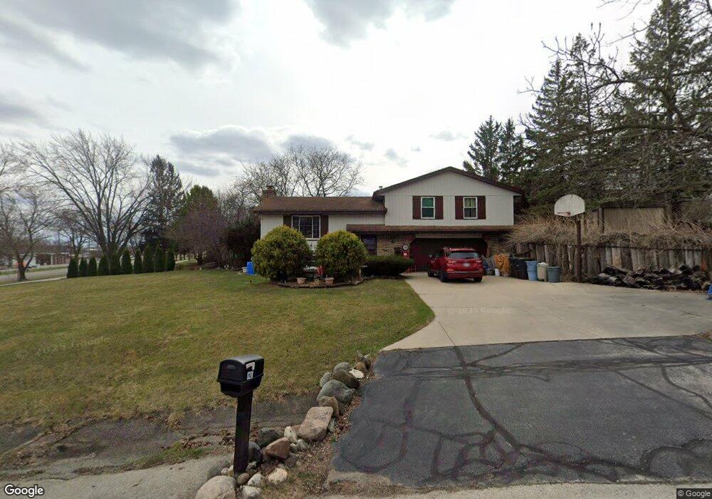 11201 W Carroll Cir, Franklin, WI 53132 - photo 1