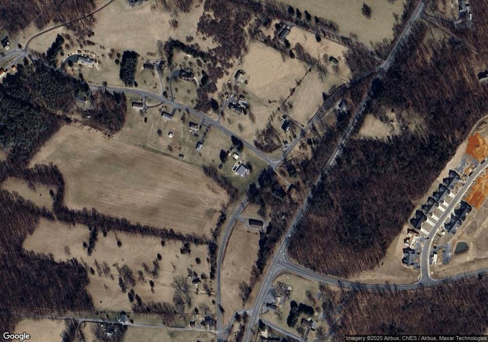 22 Oak Ridge Ln, Staunton, VA 24401 - photo 1